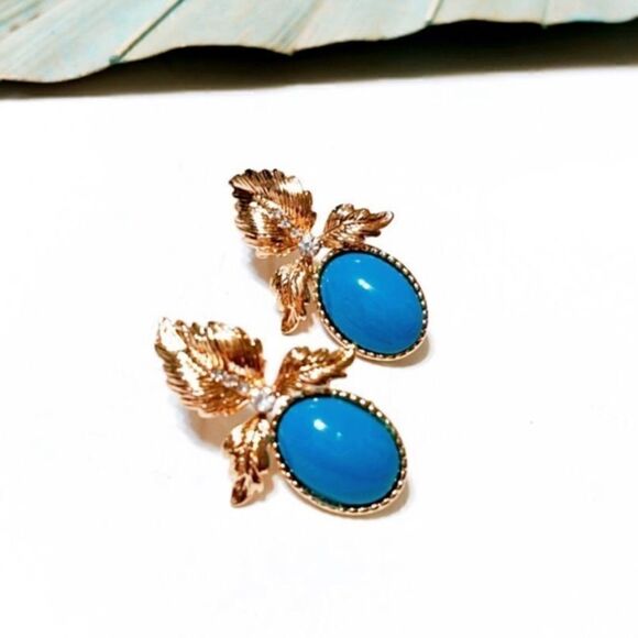 Vintage Leaf Earrings N1439 - Picture 2 of 5